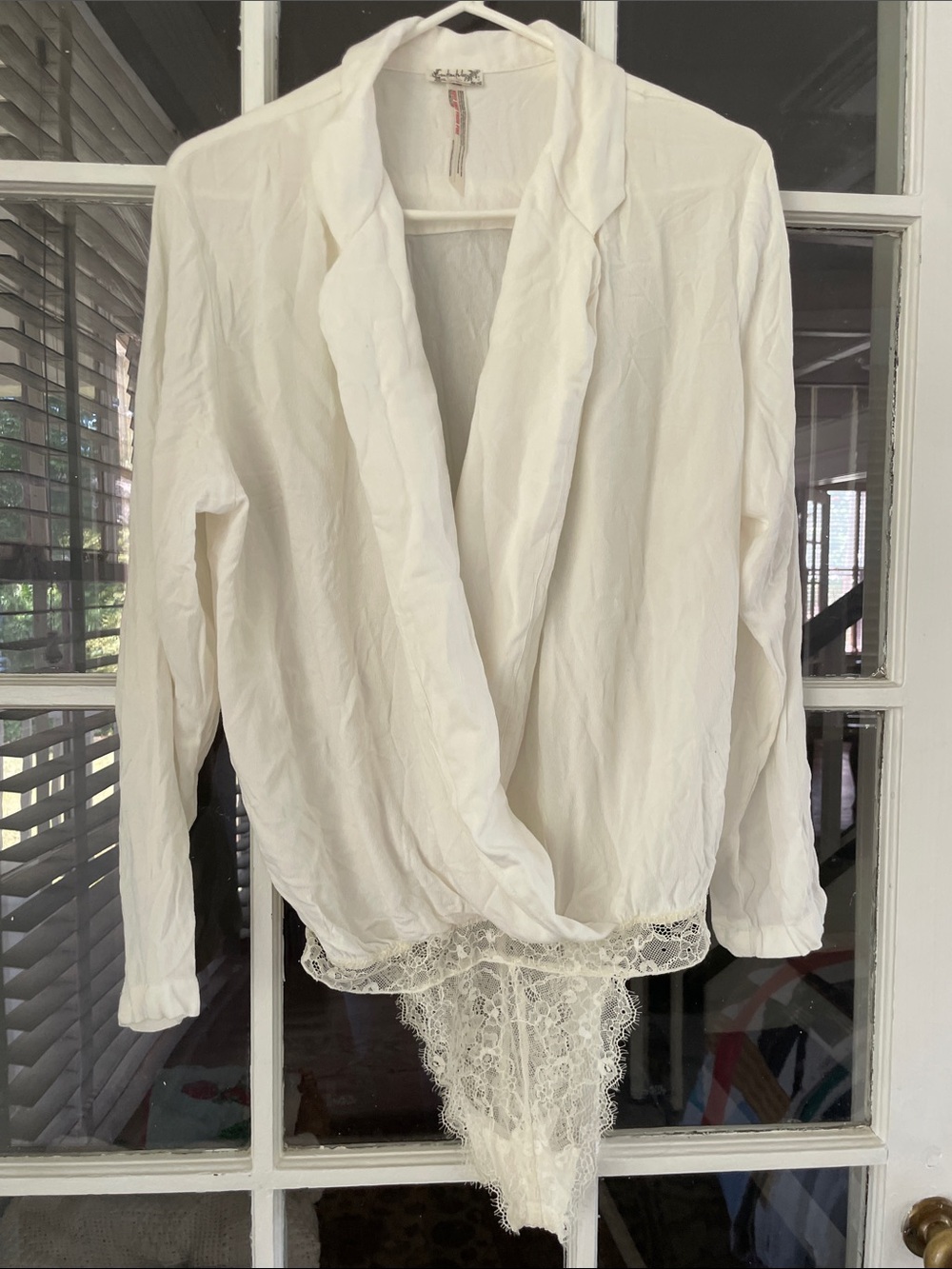 Free People Bodysuit Blouse Top Women’s Small Cream Long Sleeve
